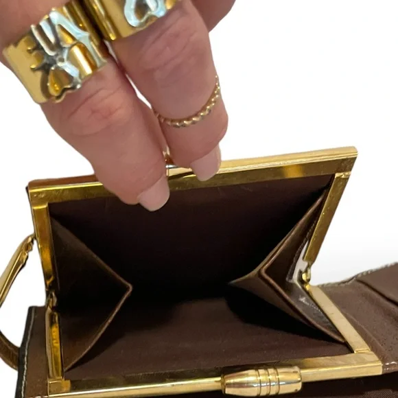 RARE & UNIQUE Vintage GUCCI Bi-Fold Two-Tone Leather Wallet Made in Italy - Picture 10 of 13